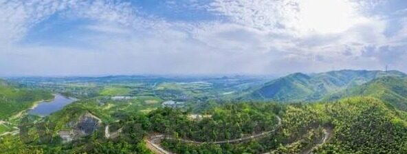 浮生影院果冻传媒-浮生影院，果冻传媒的创意与光影交织的梦幻空间