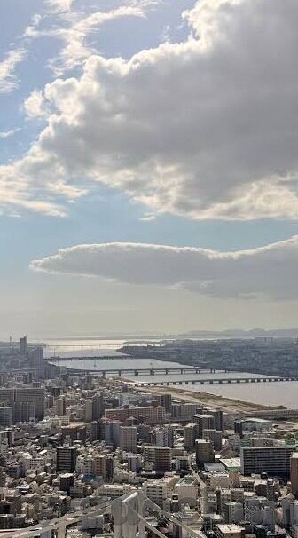韩国三级麻豆Av张芸熙-浅谈韩国影视文化的多元化探索 —— 以AV演员张芸熙为例